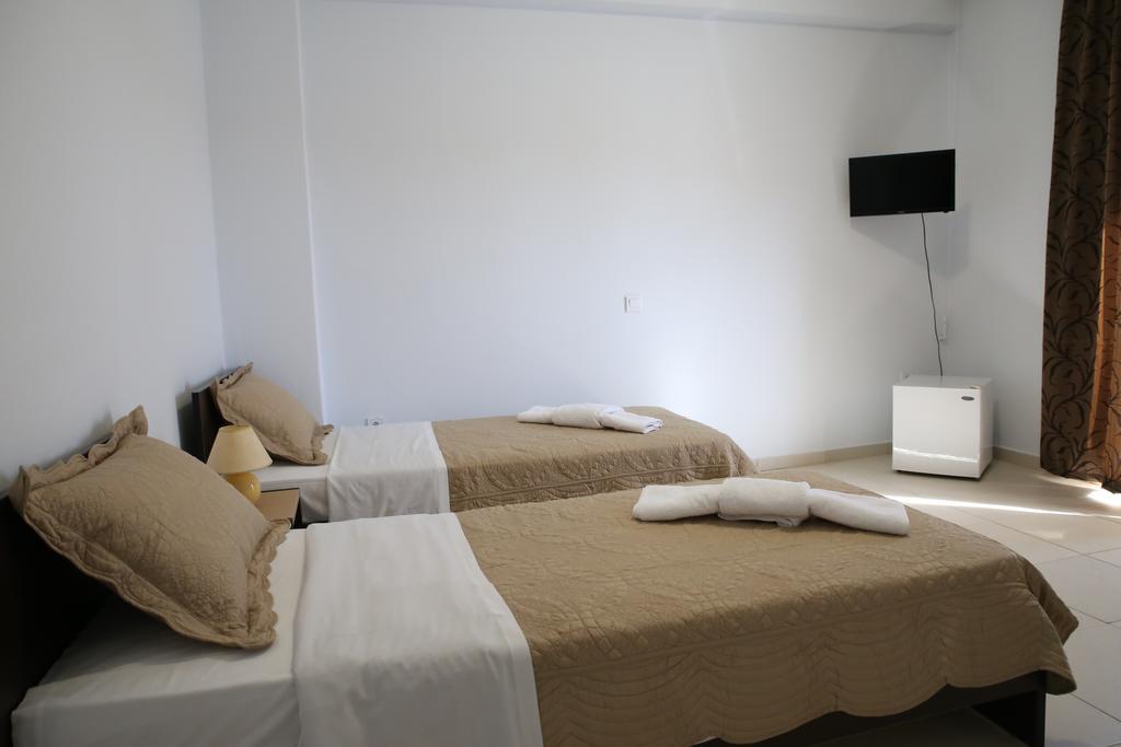 Vari Beach Hotel Екстер'єр фото