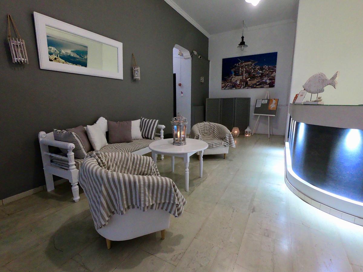 Vari Beach Hotel Екстер'єр фото