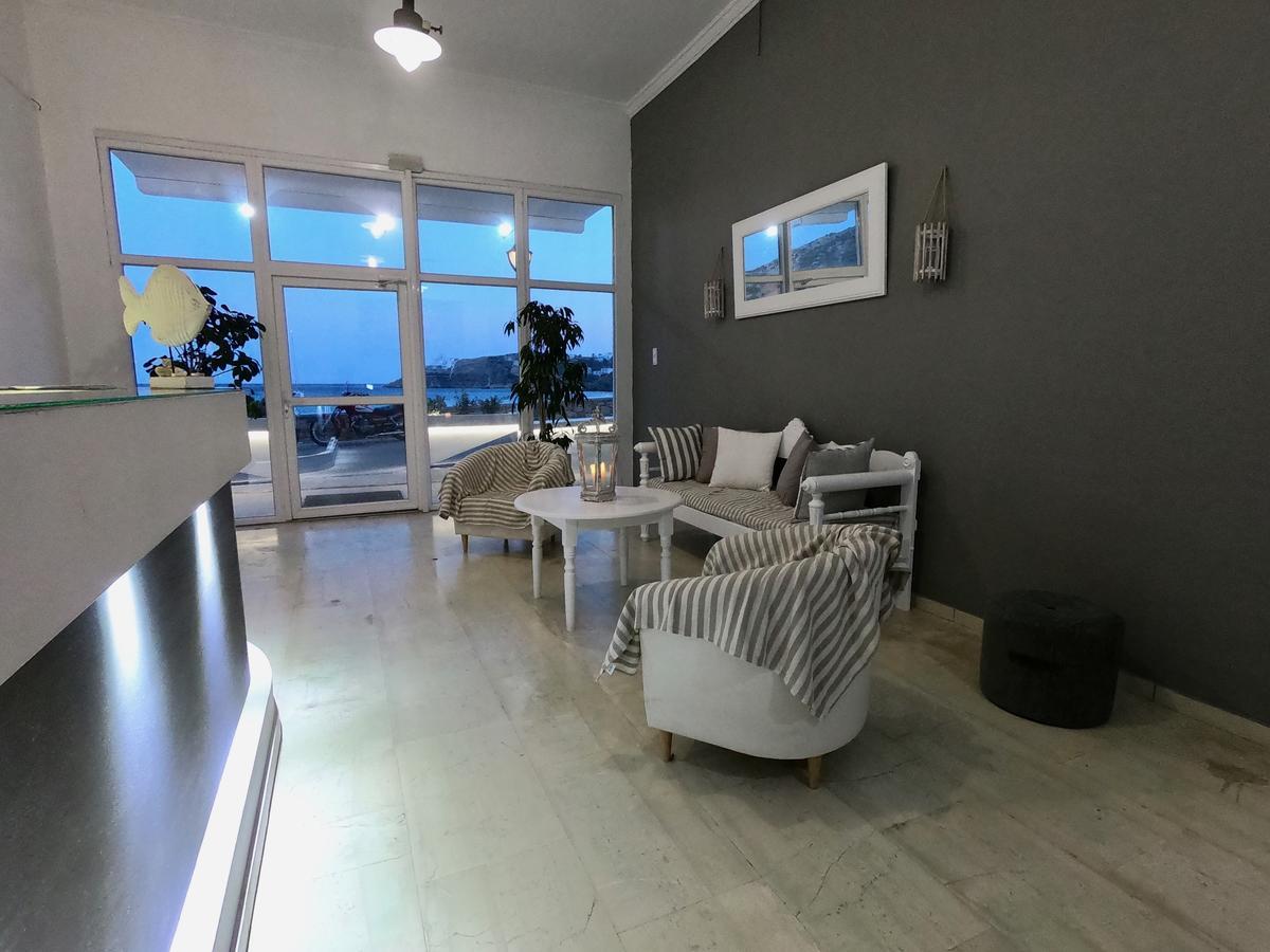 Vari Beach Hotel Екстер'єр фото